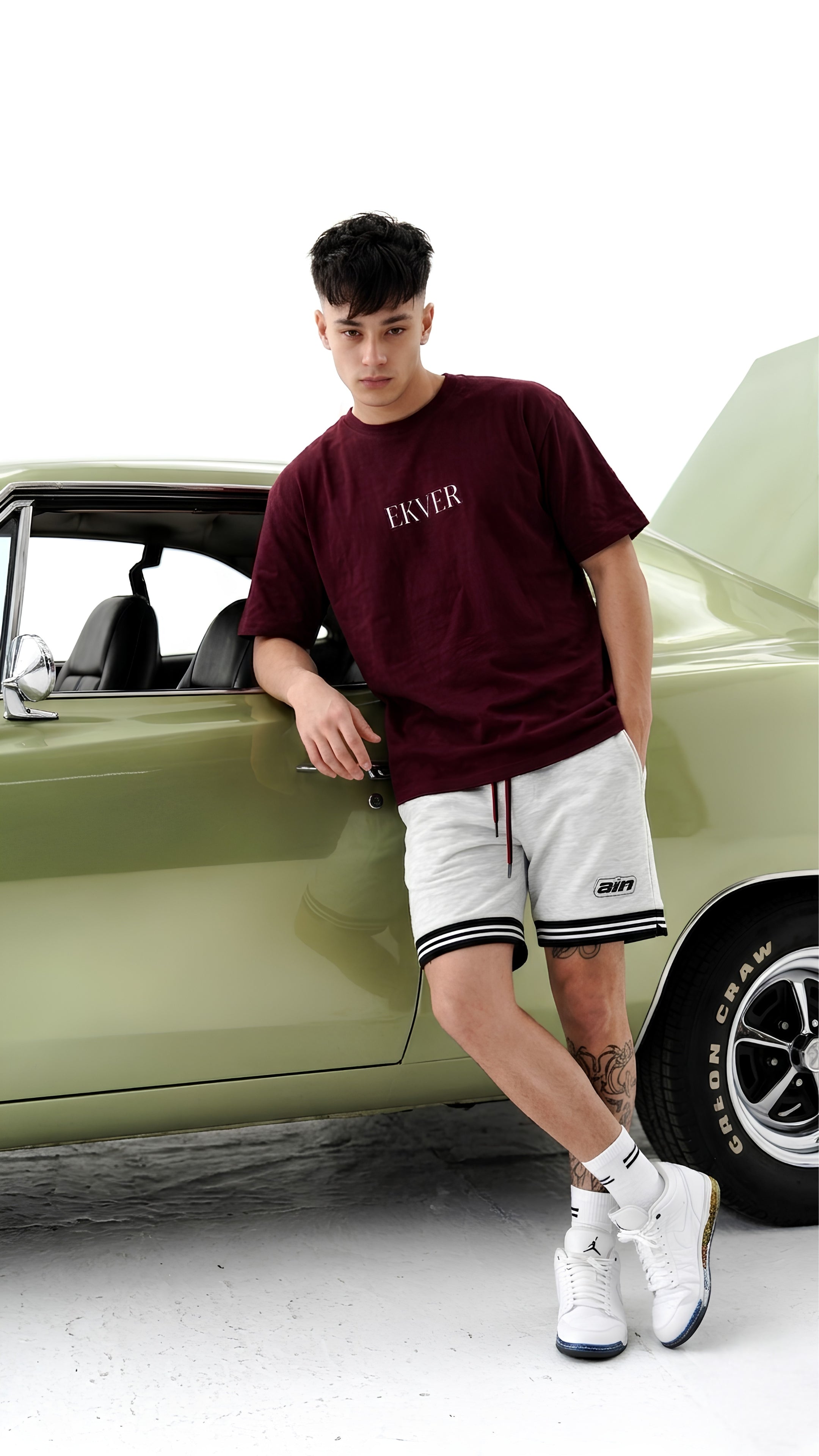 Oversized Maroon T-Shirt - EKVER Monarch